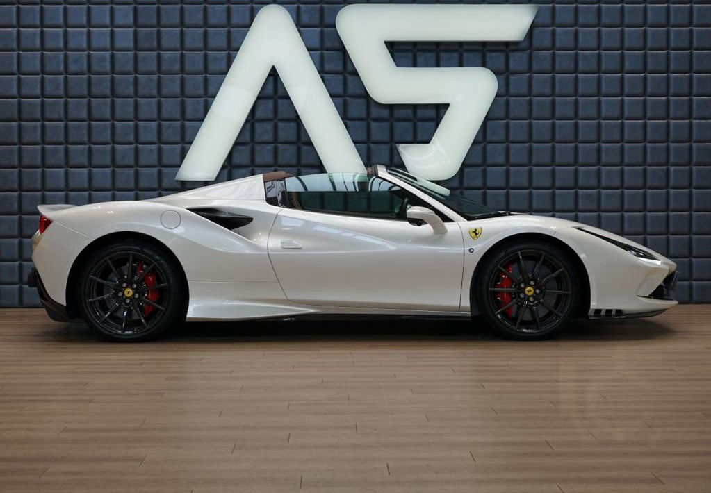Ferrari F8