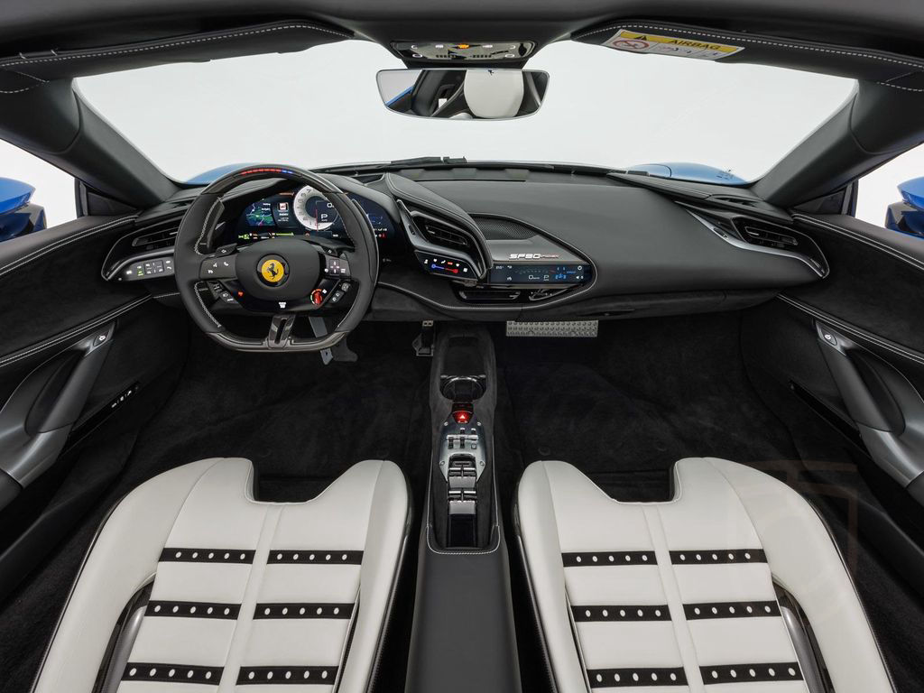 Ferrari SF90 Spider