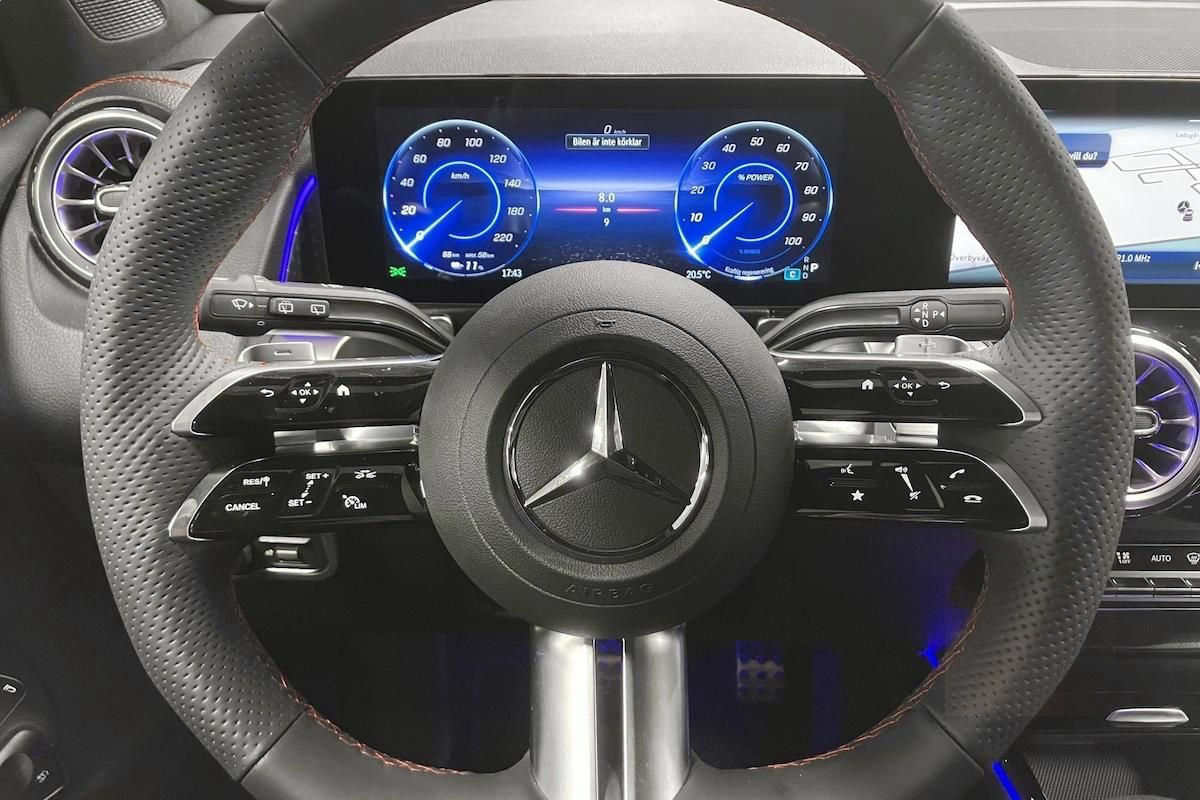 Mercedes-Benz EQB 250+
