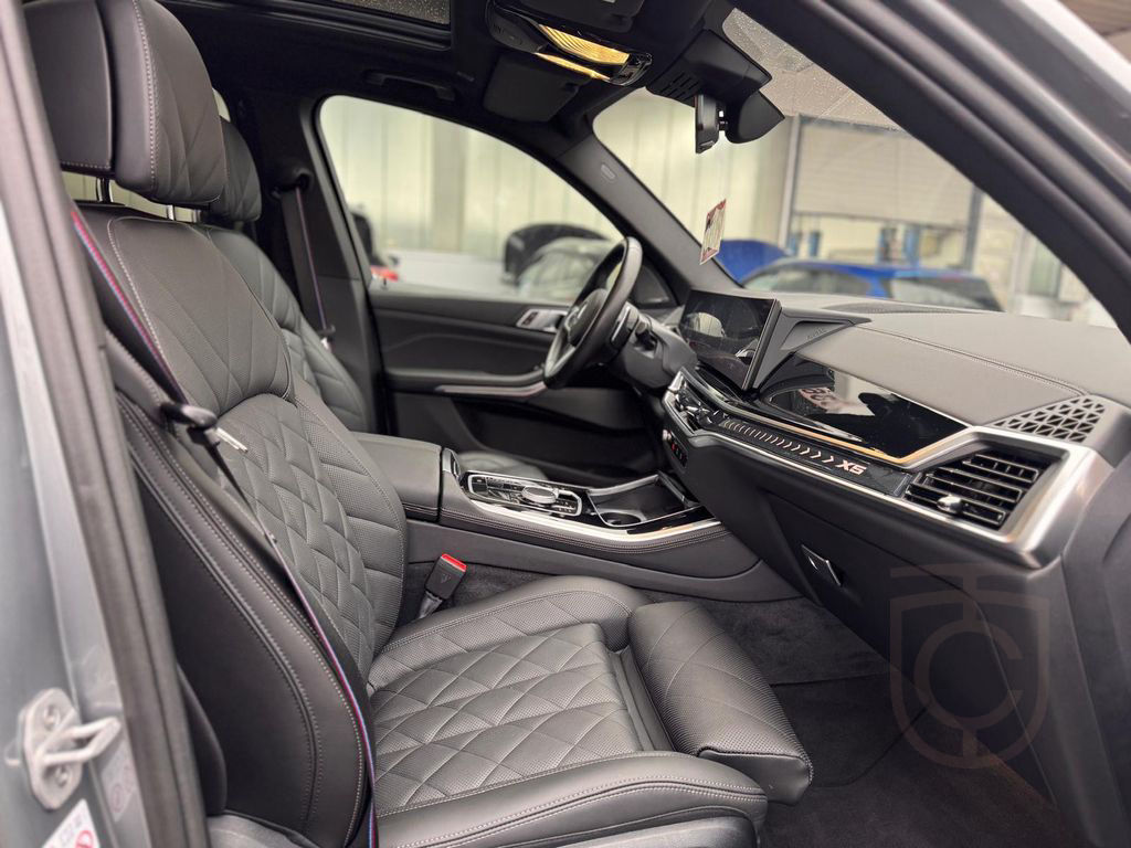 BMW X5 30d xDrive M-Sport-Pro ABSTANDSTEMP. AHK