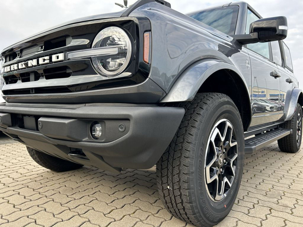 Ford Bronco Outer Banks 4x4 2.7 360°Kamera Leder Navi