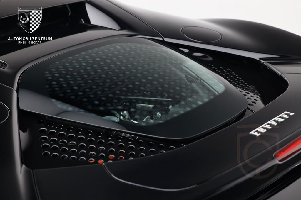Ferrari SF90 Stradale RacingSeats/Carbon-LED/Liftsystem