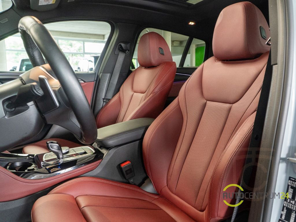 BMW X4 20d M Sport Inno AHK Pano Memo HK HUD