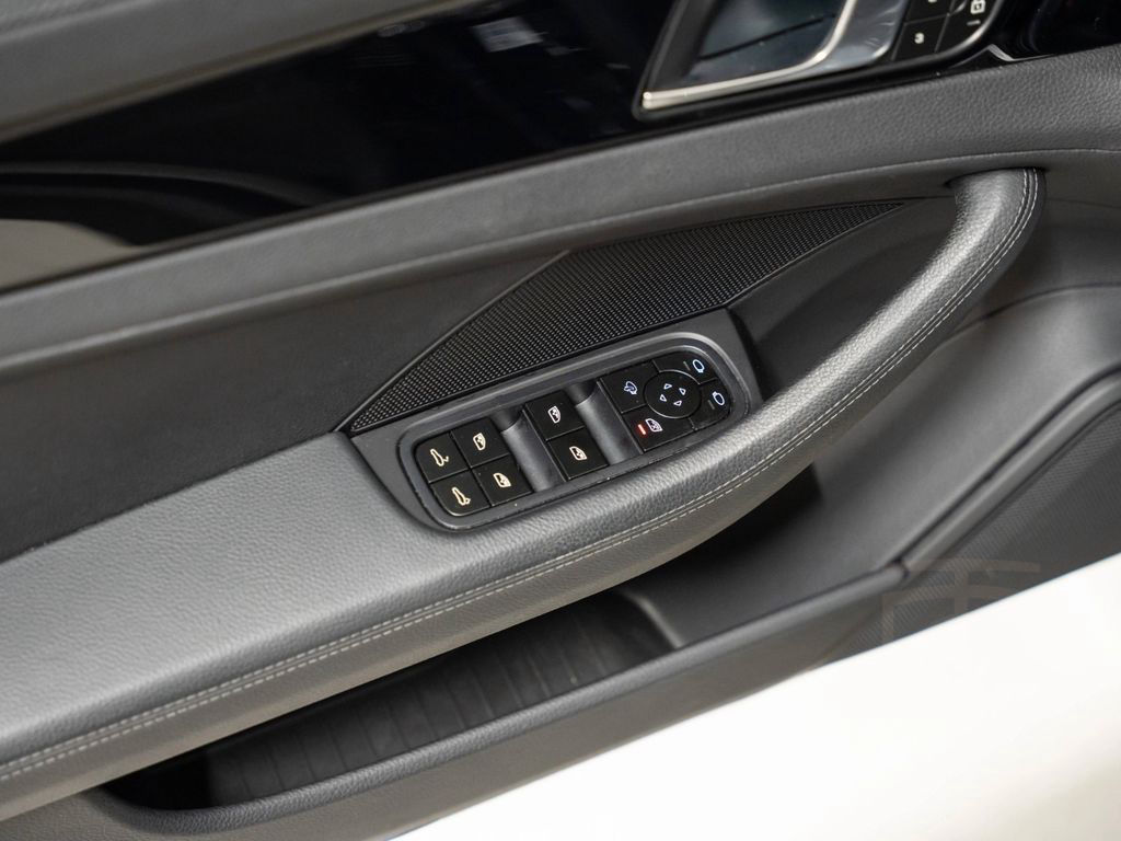 Porsche Panamera 4S Sport Chrono Paket 14 Wege Sitze