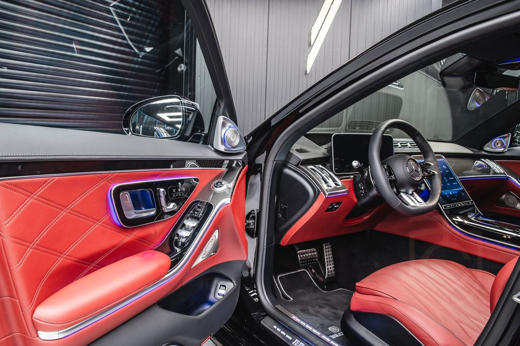 Mercedes-Benz BRABUS B930 Ceramic Brakes+Burmester 4D+Carbon