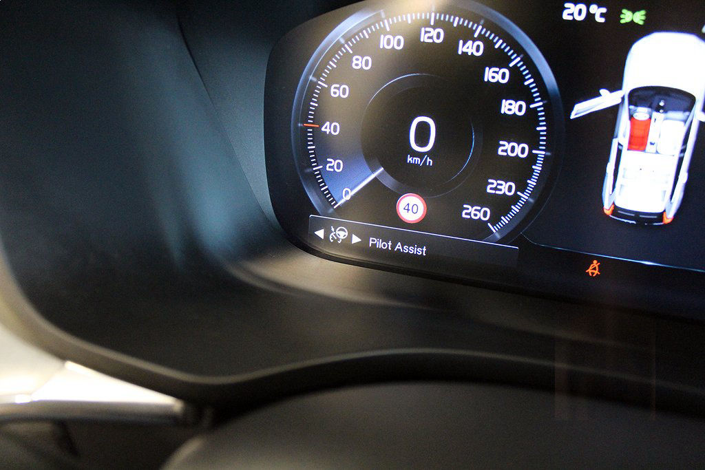 Volvo XC60 T5 AWD Momentum KAMPANJ RÄNTA 2,99% Aut VOC Dragkrok Navi 250hk