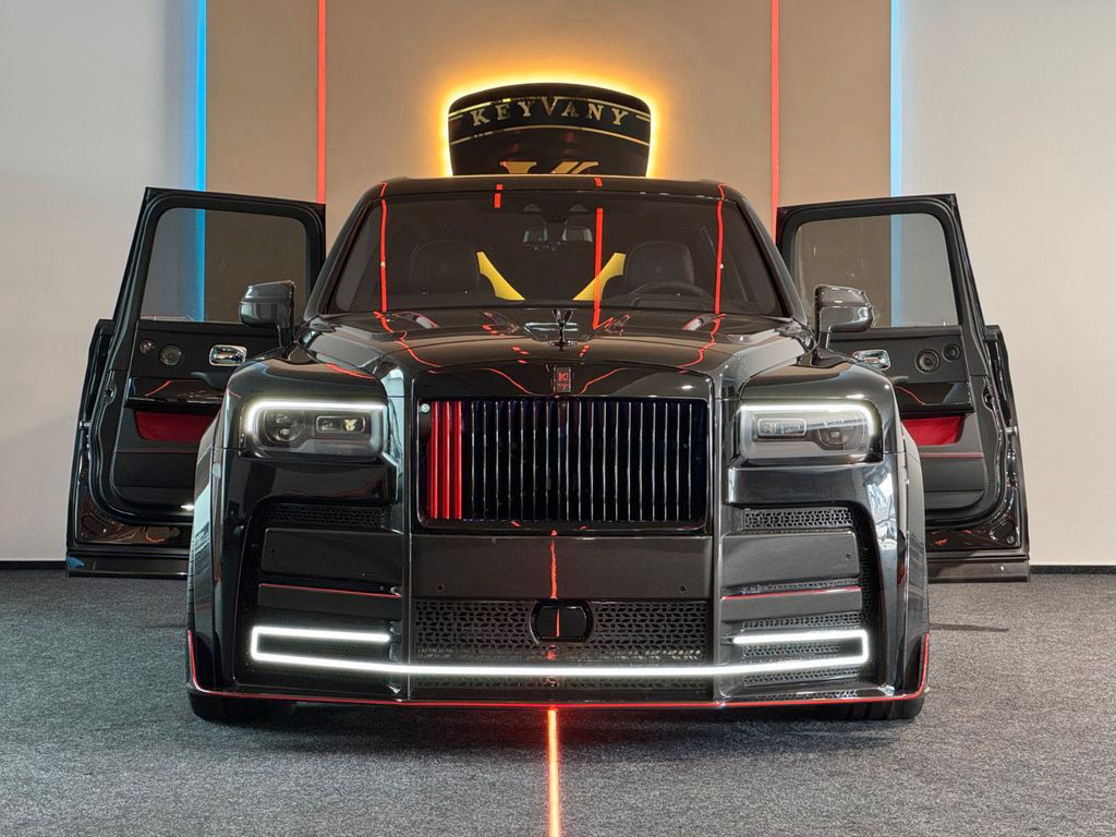 Rolls-Royce CULLINAN/KEYVANY/4XMASG/CULL.PACK/BLACK/MULTIM.!