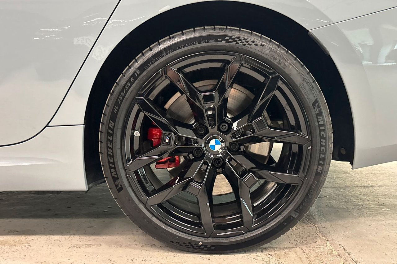 BMW 330e xDrive Touring M-Sport Pro