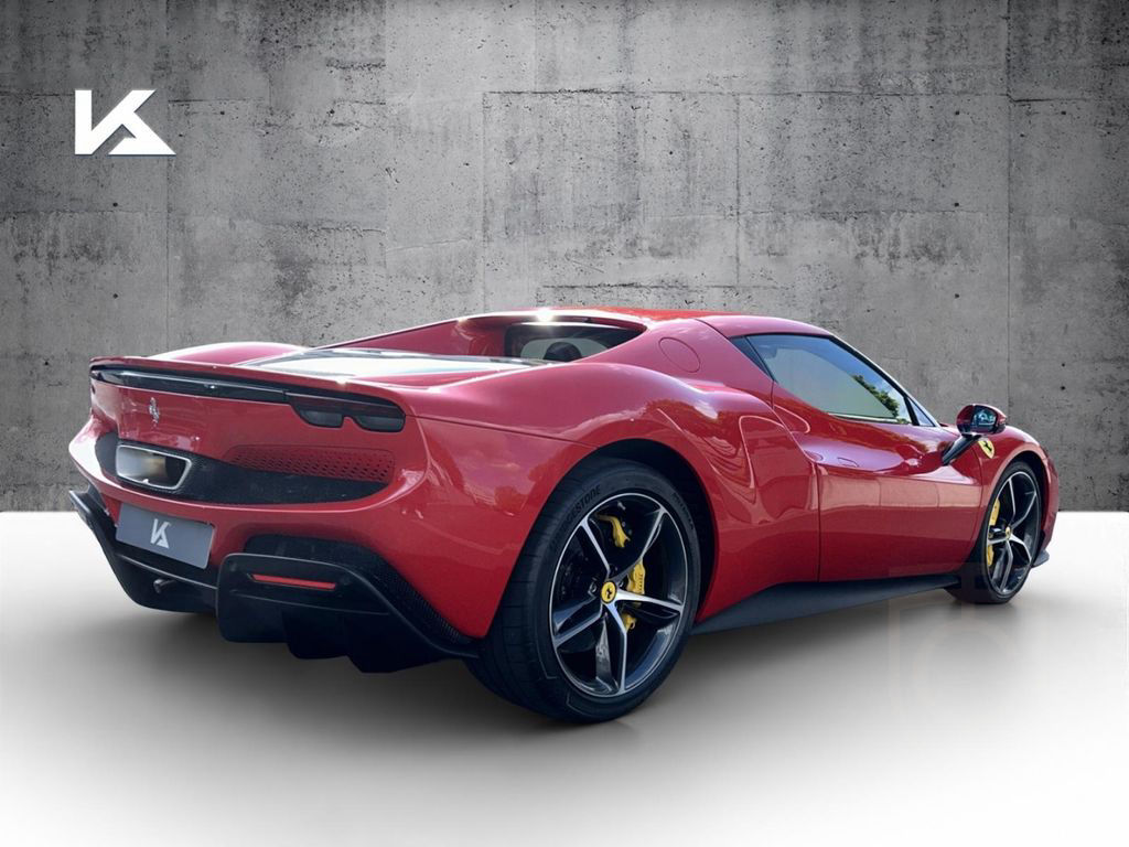 Ferrari 296 GTB Frontlift Parksensoren Rückfahrkamera