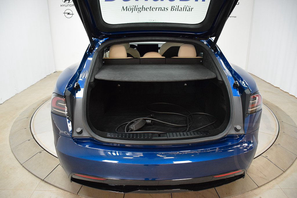 Tesla Model S Plaid