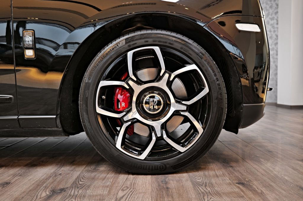 Rolls-Royce Cullinan Black Badge / PANO / MASSAGE / AUDIO