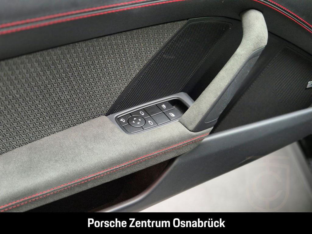 Porsche 992 -2 (911) Carrera 4 GTS Schiebedach Lift HD-M