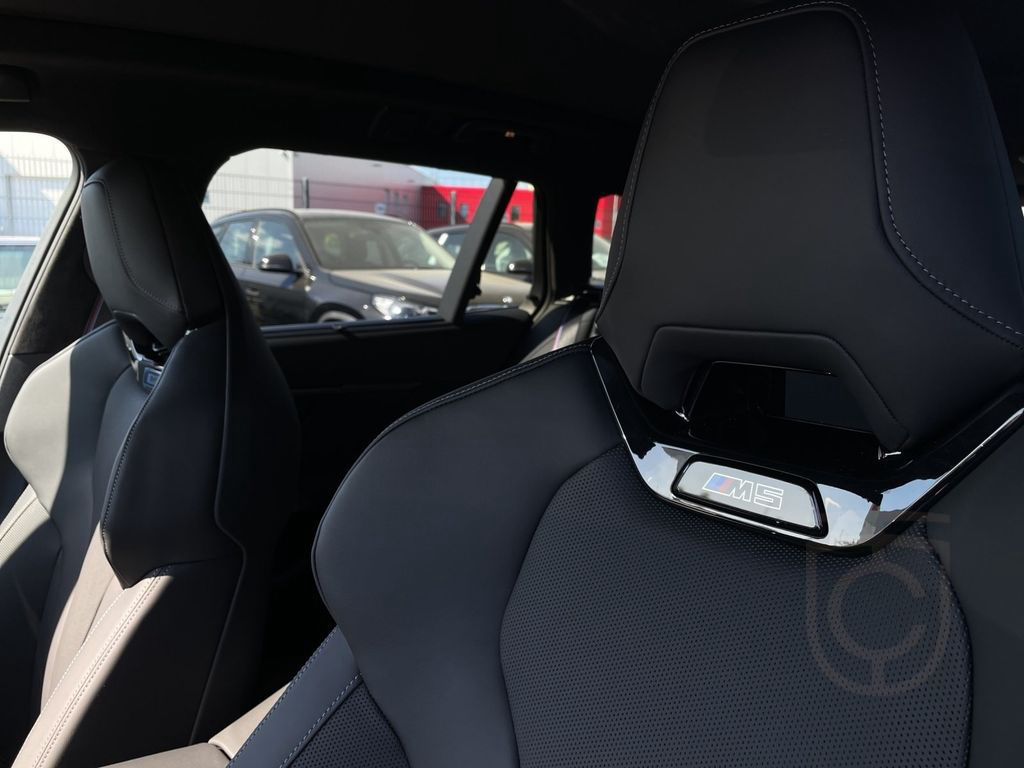 BMW M5 Touring - UPE 157.730,- € 0,5% Versteuerung!!