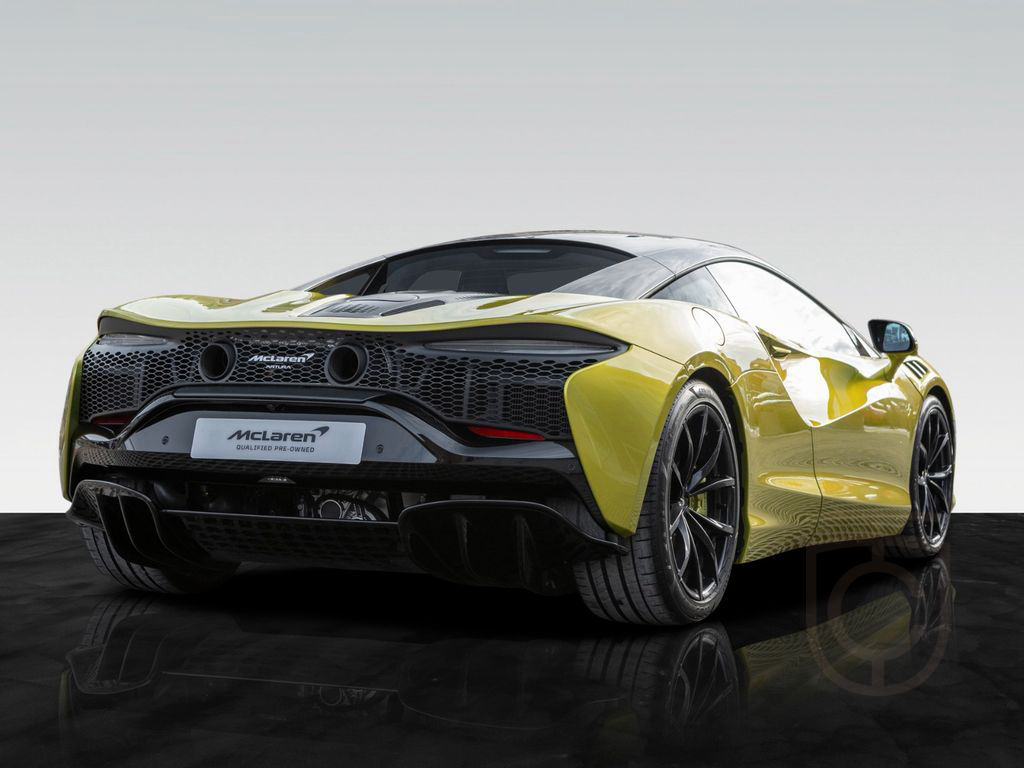 McLaren Artura - Vision | Carbon | Sports Exhaust