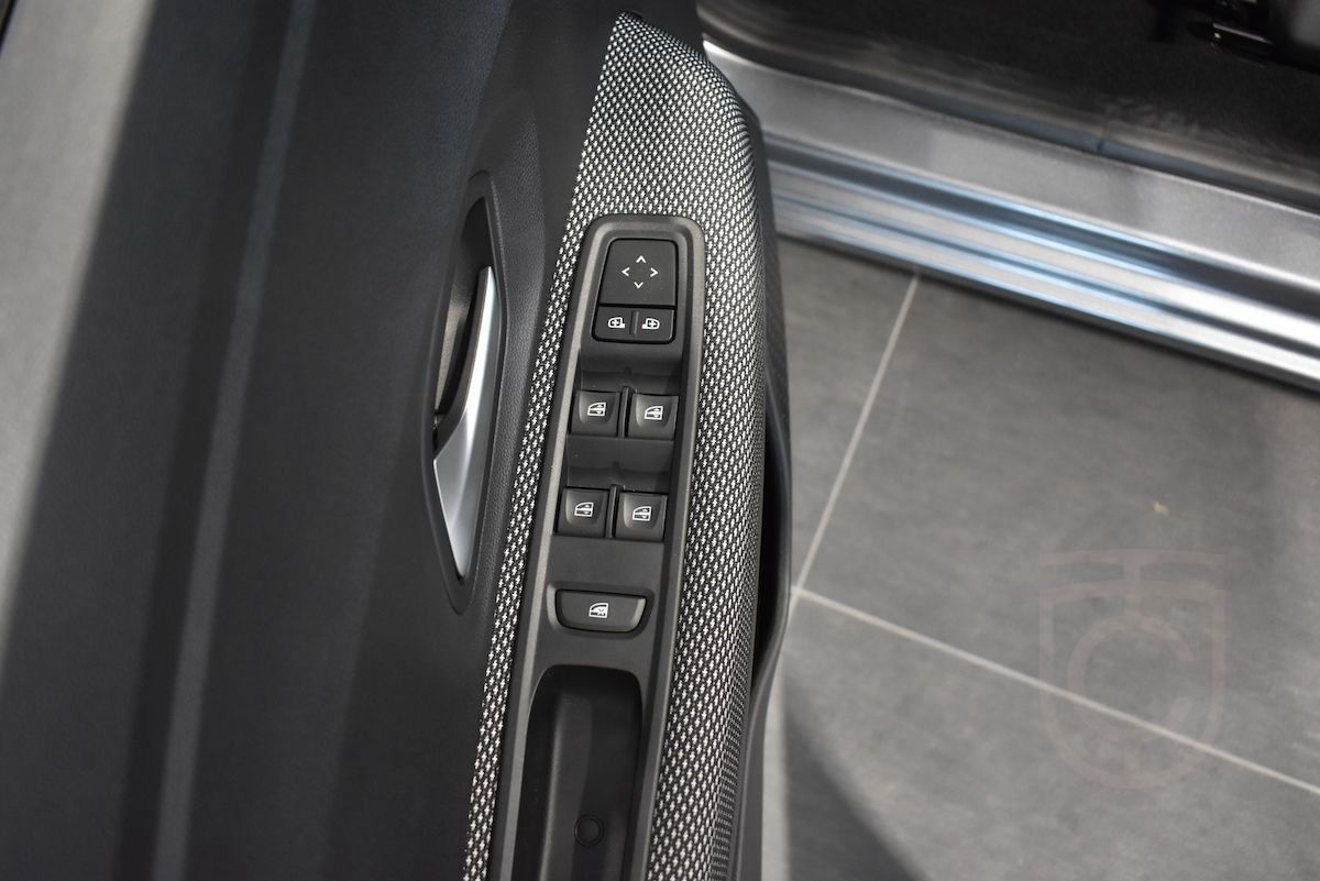 Dacia Jogger EXPRESSION HYBRID 140