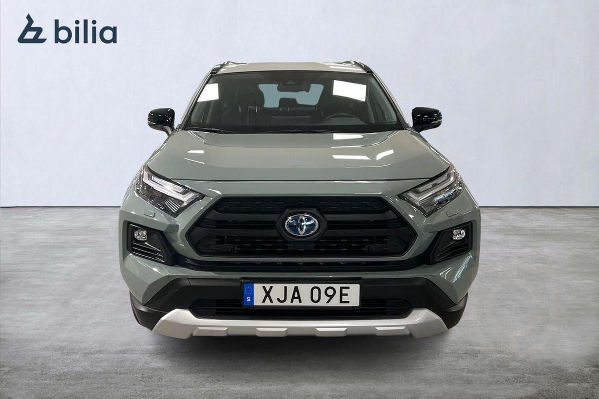 Toyota RAV4 Hybrid AWD-i ADVENTURE 2,5 BI-TONE