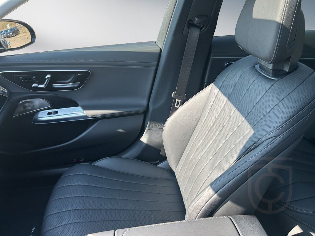 Mercedes-Benz E 300 de 4M T*ALL TERRAIN*MEMORY*AIRMATIC*DISTR.