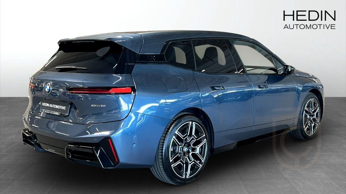 BMW iX XDRIVE60 Innovations pkt