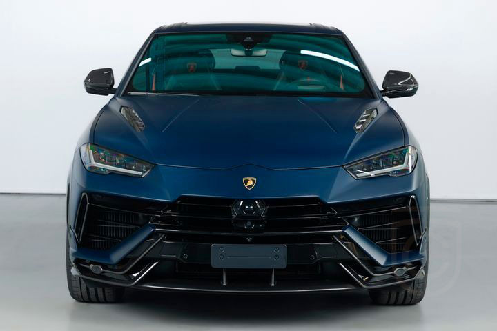 Lamborghini Urus Performante Blu Lacus Matt Ad Personam