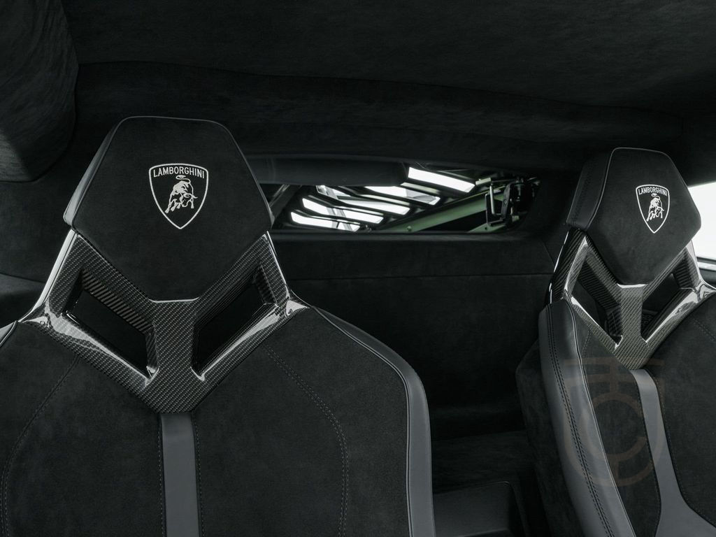 Lamborghini Huracán STO