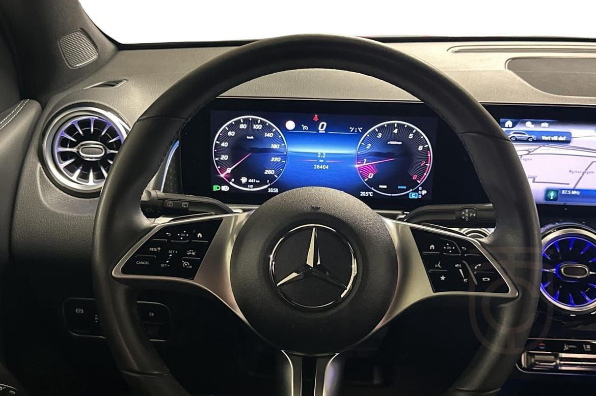 Mercedes-Benz GLB 200