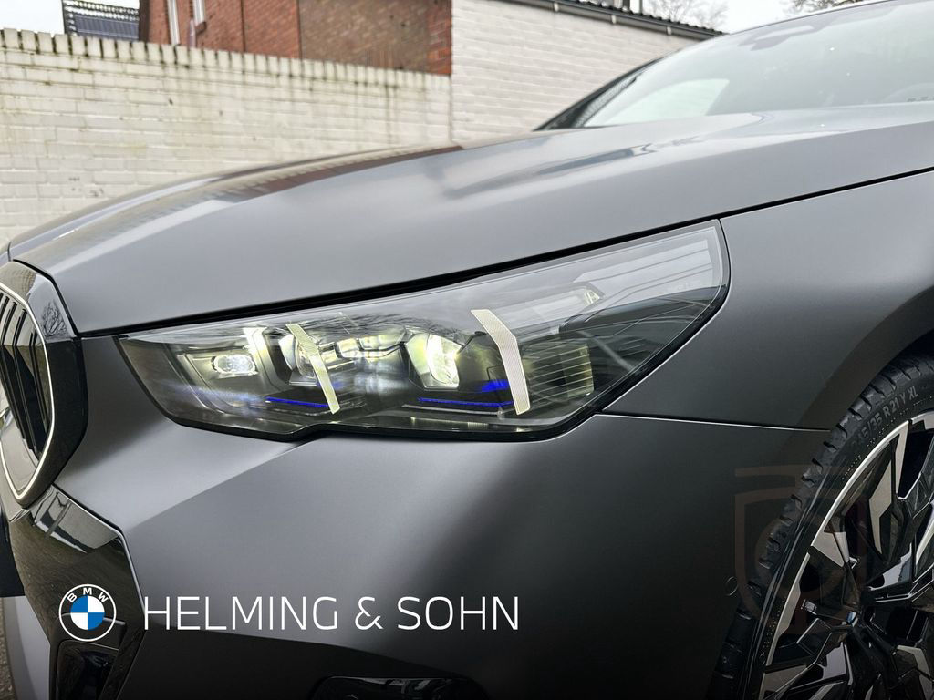 BMW 540d xDrive Touring - M Sportpaket / Head-Up / D