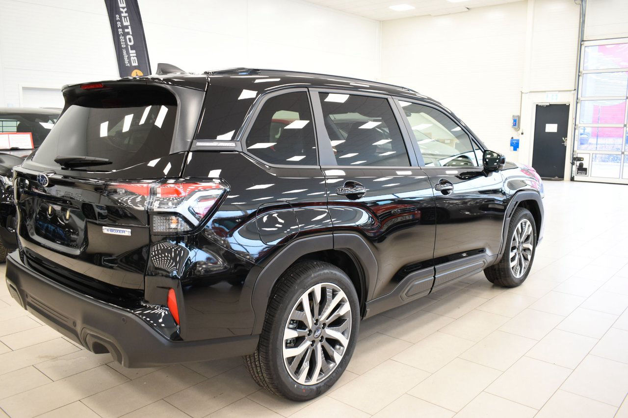 Subaru Forester 2.0i e-Boxer Limited LS X-Fuel