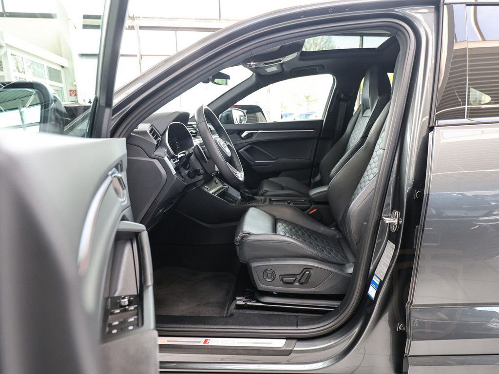 Audi RS Q3 Sportback Black quattro S tronic ACC PANO