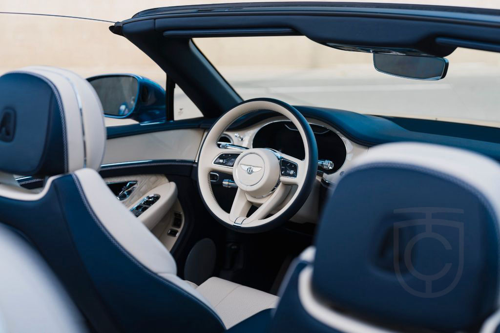 Bentley Continental GTC Azure