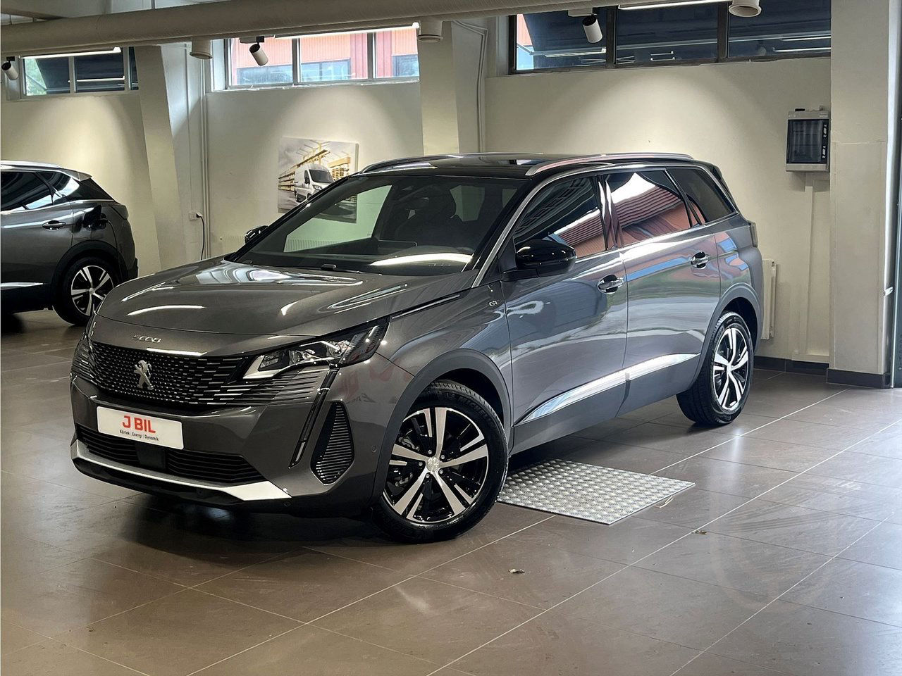 Peugeot 5008 1.2 PureTech EAT 96kW 2024