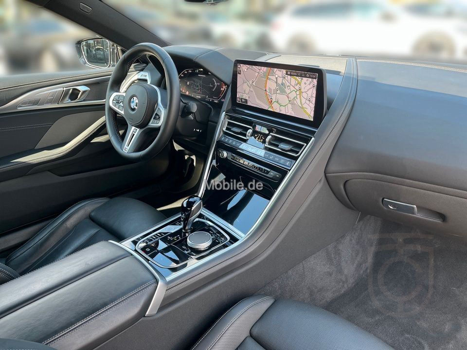 BMW M850i xDrive Coupe DA Prof PA+ Solfclose Sitzbel