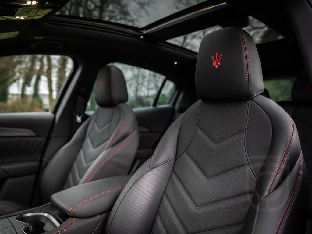 Maserati Grecale 3.0 V6 Trofeo 530pk | Sonus Faber | pano
