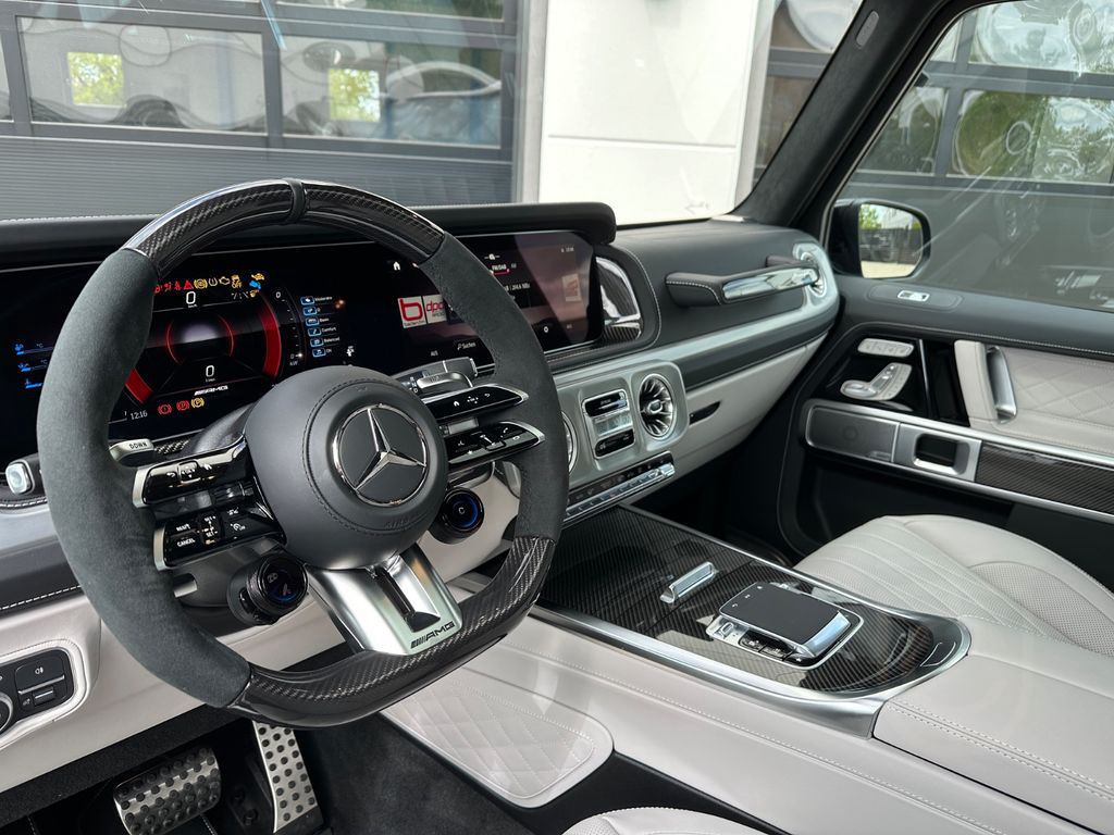 Mercedes-Benz G 63 AMG *TWOTONE!*1OF200*FACELIFT*FACTORY*TV