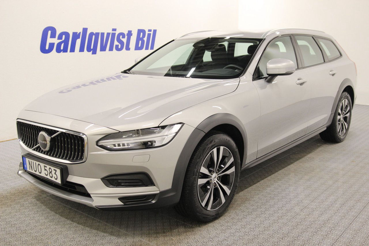 Volvo V90 Cross Country B