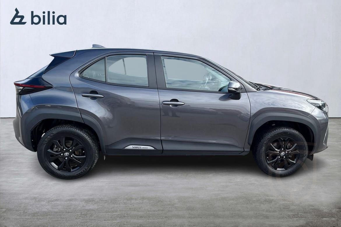 Toyota Yaris Cross Hybrid AWD-i 1,5 ACTIVE PARKERINGSSENS