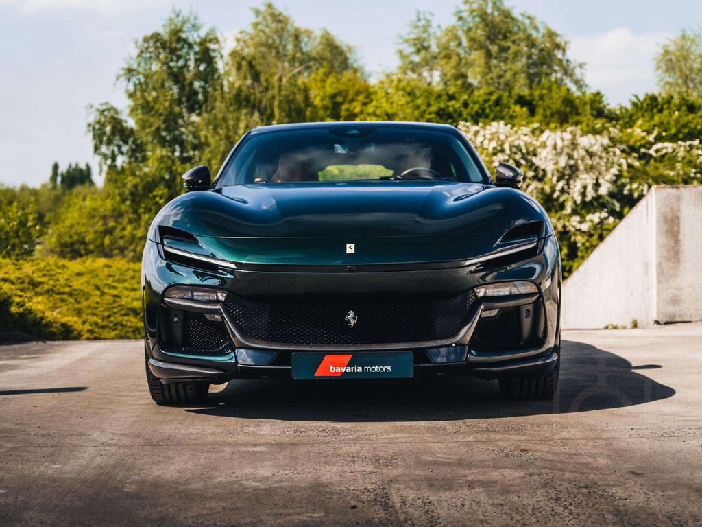 Ferrari Purosangue Verde Zeltweg / Carbon / Design Spec.