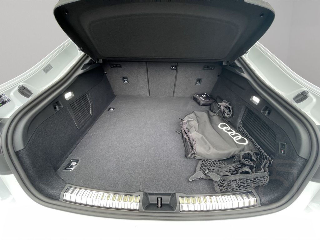 Audi A5 Lim. TFSI e qu. Matrix B&O Pano HuD AHK 360°