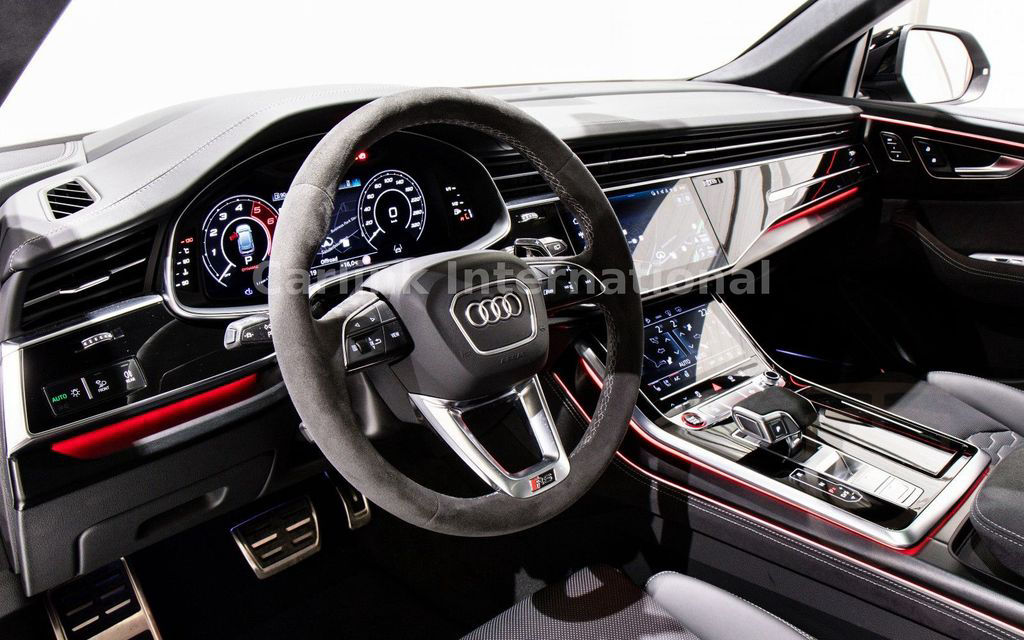 Audi RSQ8 PERFORMANCE-KERAMIK-AHK-SITZBELUFT.OLED