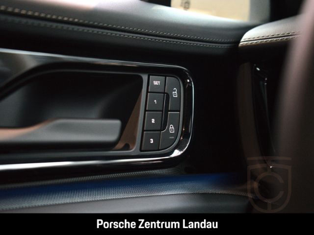 Porsche Panamera 4 E-Hybrid BOSE Panoramadach InnoDrive