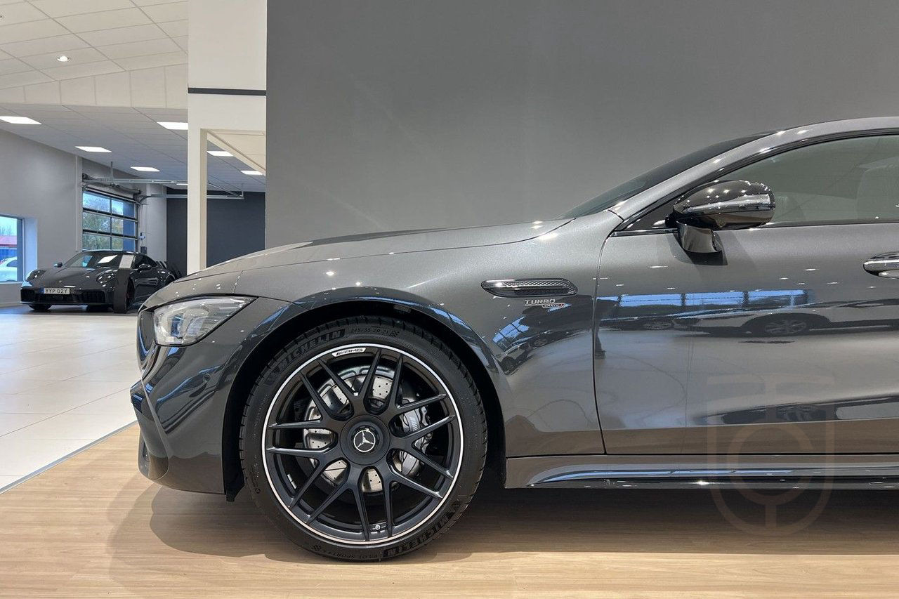 Mercedes-Benz AMG GT 4 43 4MATIC+