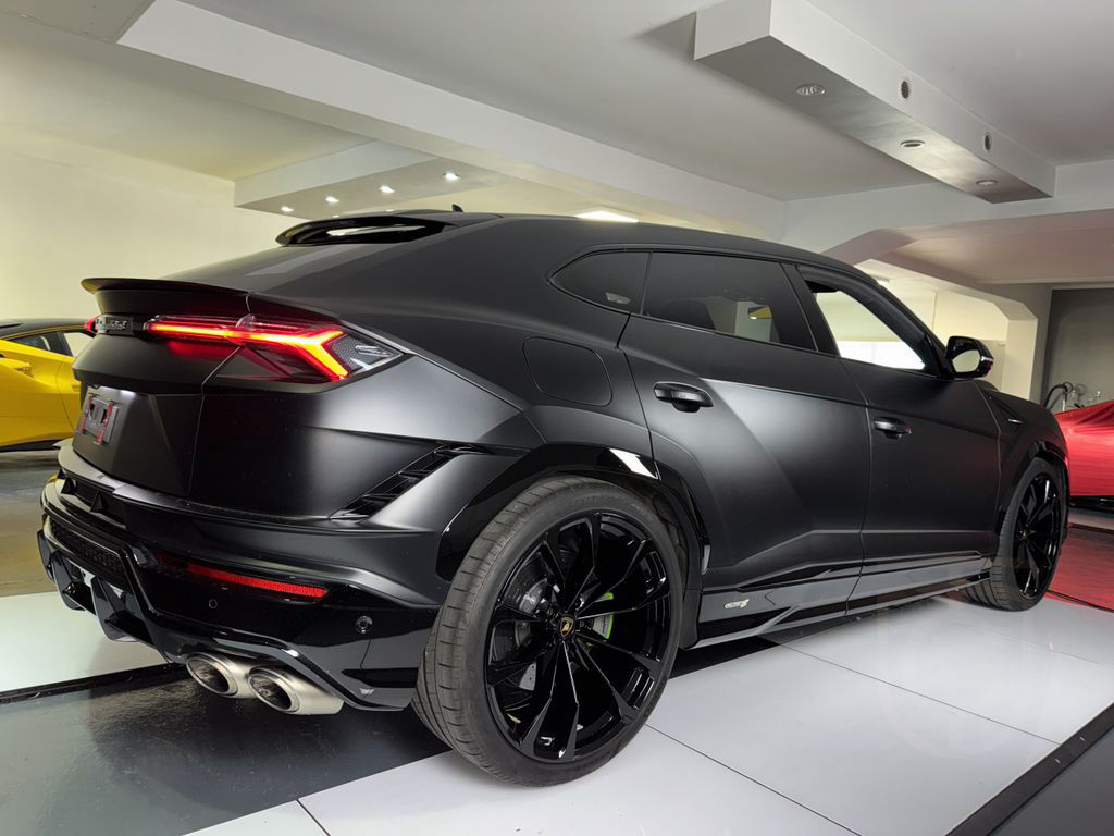 Lamborghini Urus S Dynamikpaket Schiebedach Carbon Akrapovic