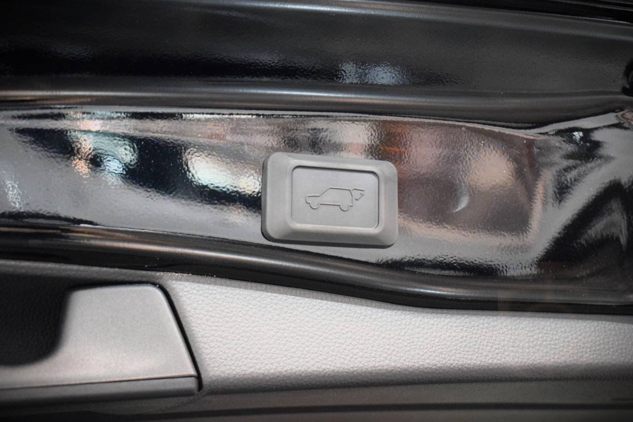 Suzuki Across 2.5