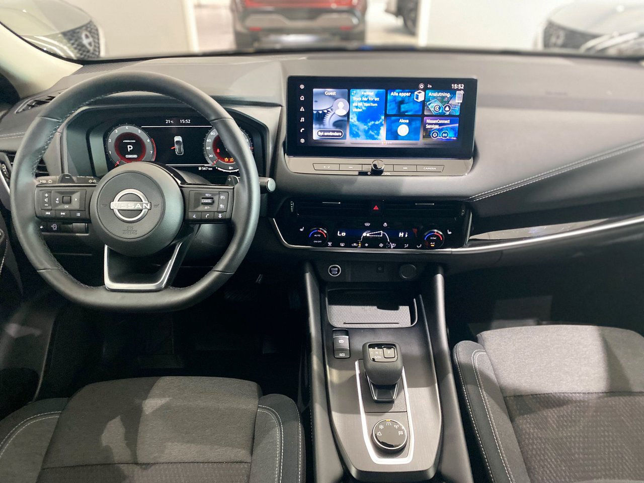 Nissan Qashqai 1.3 DIG-T XTRONIC-CVT N-Connecta