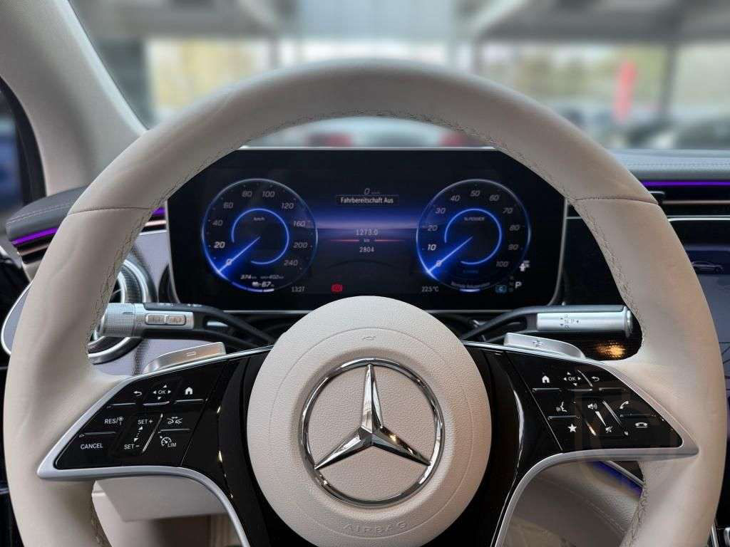 Mercedes-Benz EQS SUV