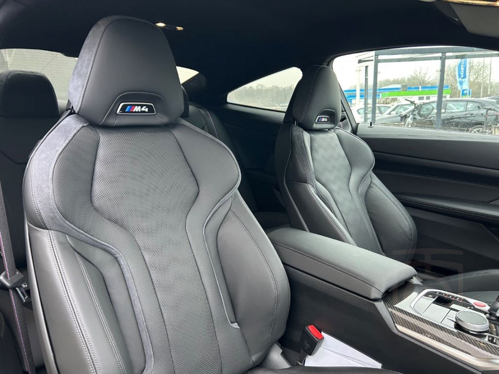BMW M4 xDrive Competition Coupe Allrad, Laserlicht,