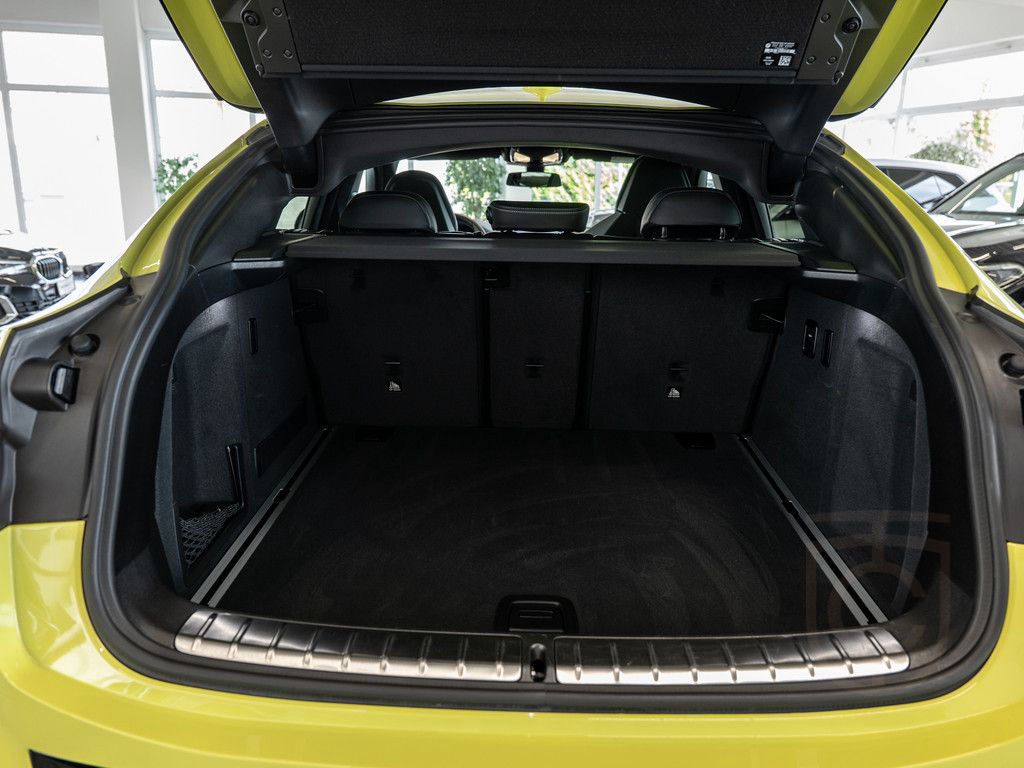 BMW X4 M xDrive Competition FACEL. PANO LASER LED