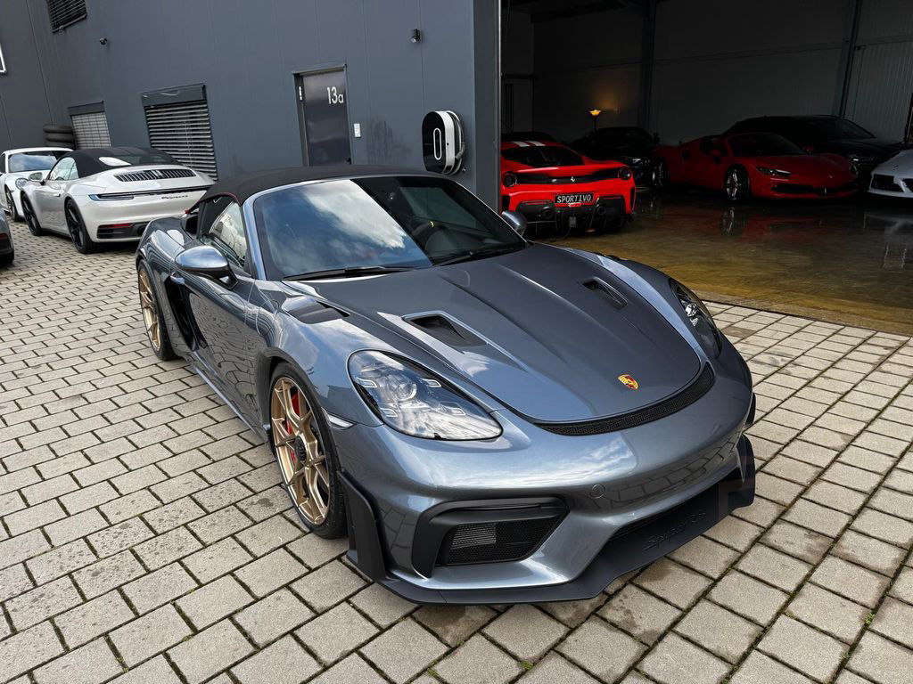 Porsche Boxster 718 RS Spyder