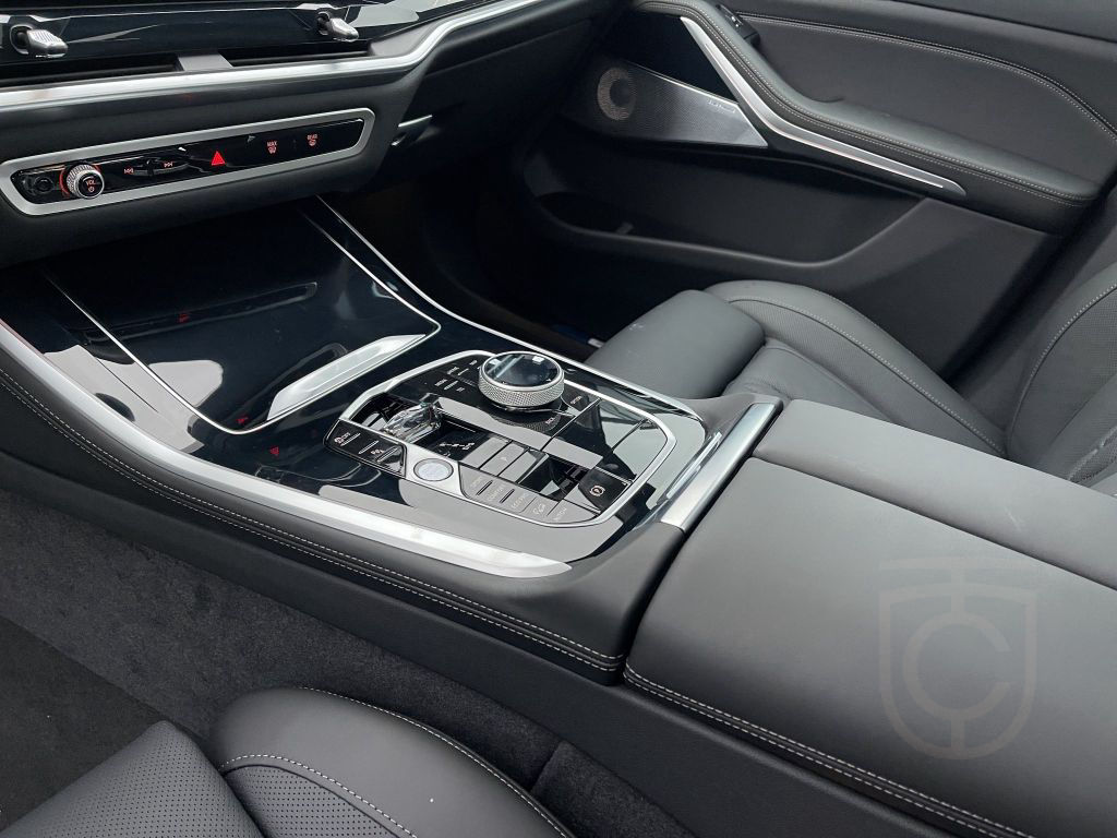 BMW X5 M60i xDrive M Sport Pro 22"LM AHK GSD Sitzlüf
