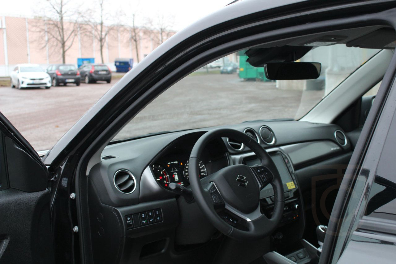 Suzuki Vitara Hybrid Select 4WD