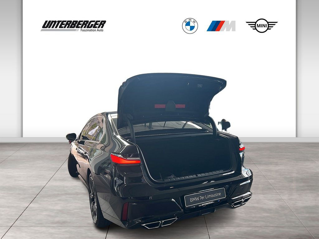 BMW M760e / Executive Paket/ Connoisseur Paket